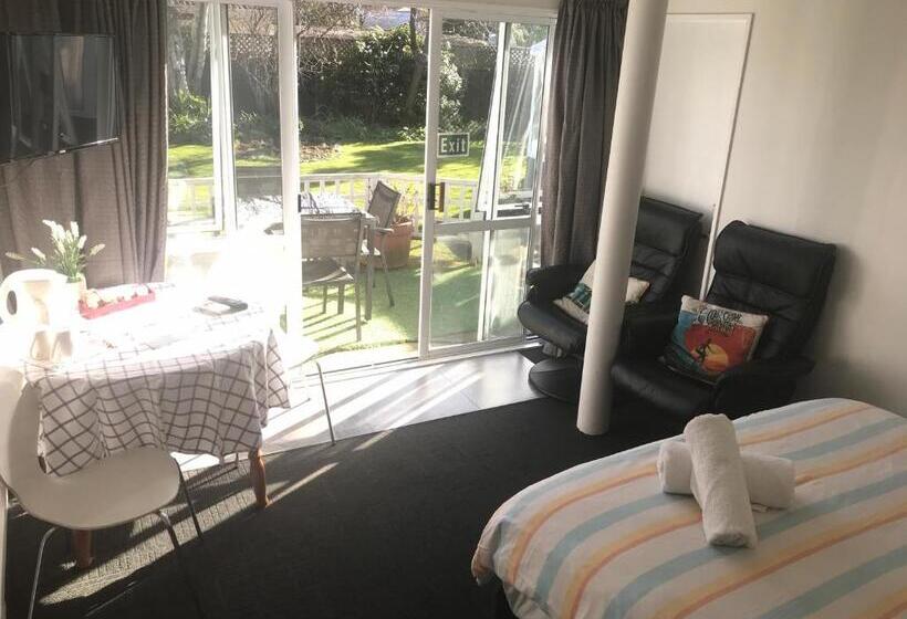 اتاق استاندارد با بالکن, Sandy Feet Accommodation