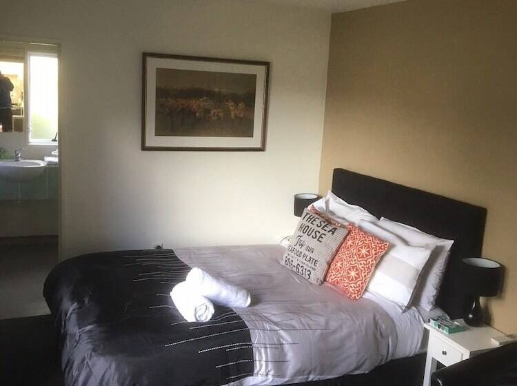 اتاق استاندارد, Sandy Feet Accommodation