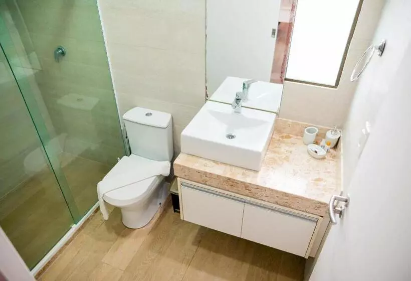 آپارتمان 1 خوابه با چشمانداز دریا, Waterfront Apart