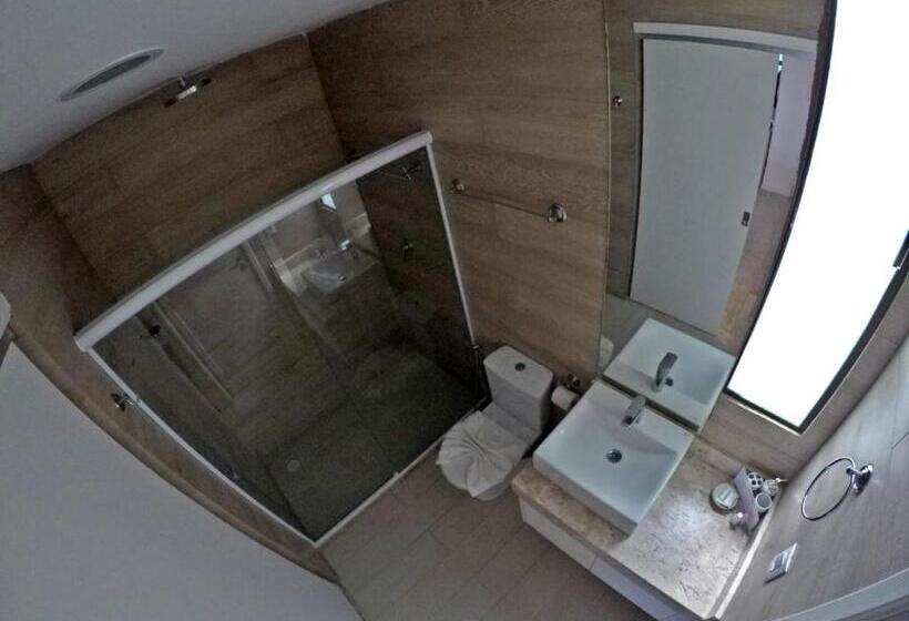 شقة دور أخير غرفة نوم واحدة, Waterfront Apart