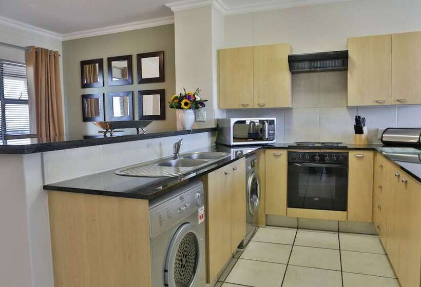 Апартаменты 2 Спальни, Westay Westpoint Apartments