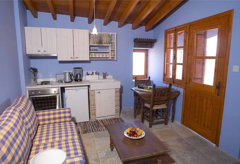 إستوديو قياسى, Eveleos Country House