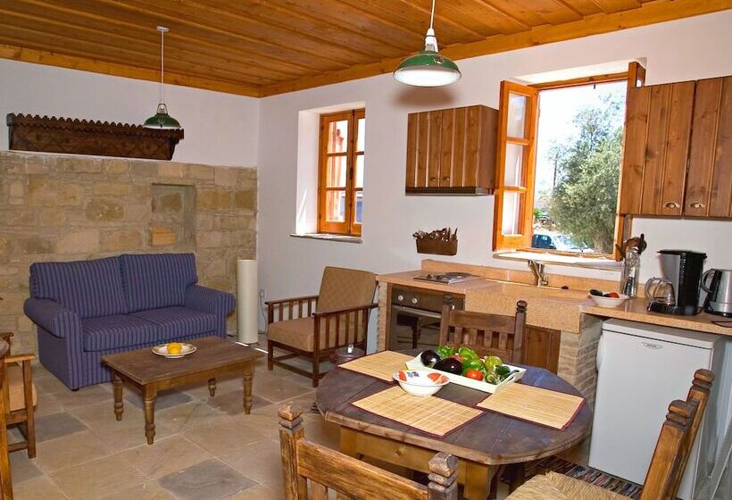 Апартаменты 2 Спальни, Eveleos Country House