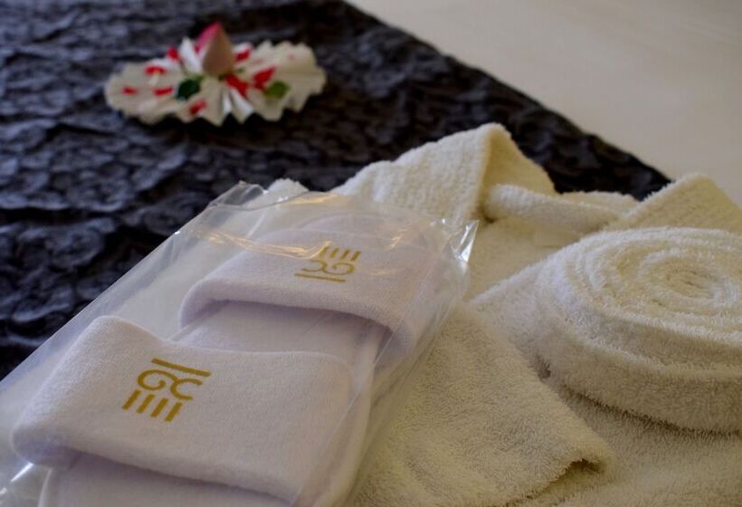 اتاق اجرایی, Golden Carthage Hotel Tunis