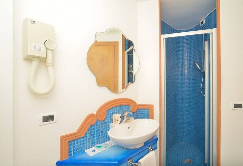 غرفة سوبيريور, Albergo Italia   Beach