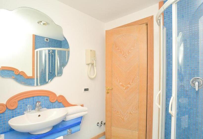 Номер Стандарт Индивидуальный, Albergo Italia   Beach