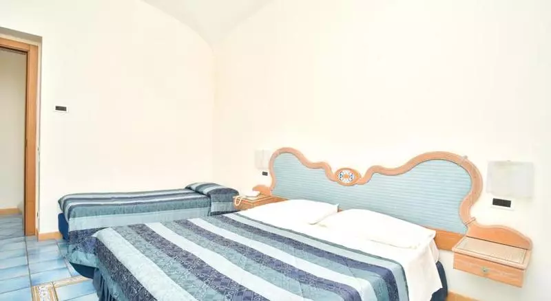スタンダードトリプルルーム, Albergo Italia Beach