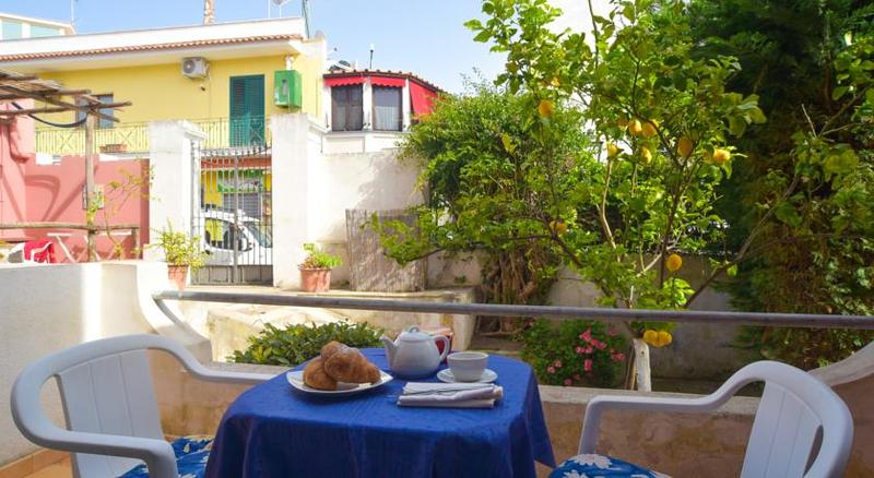 غرفة قياسية ثلاثية, Albergo Italia   Beach