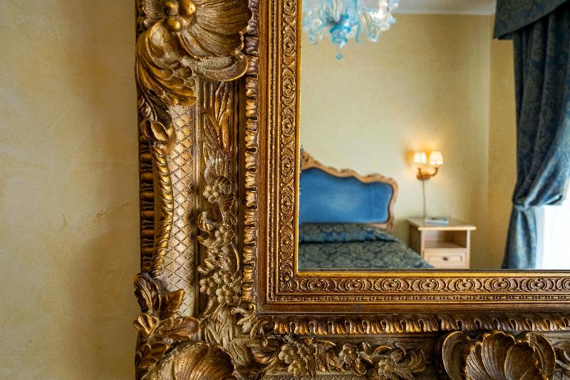 חדר סטנדרט עם מיטת קינג, Courtyard San Diego Airport/liberty Station