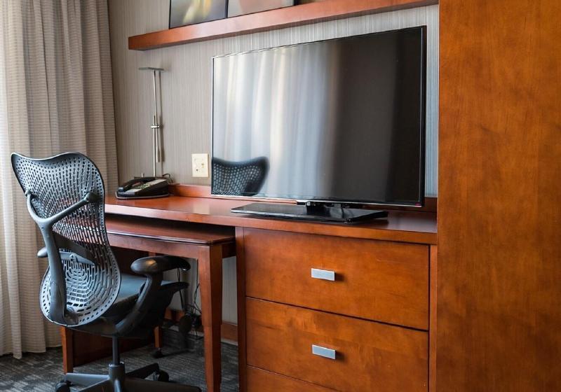 חדר סטנדרט עם נוף, Courtyard San Diego Airport/liberty Station