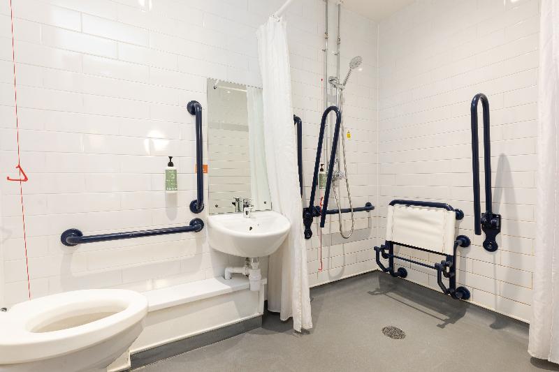 اتاق استاندارد برای معلولان, Easyhotel Glasgow City