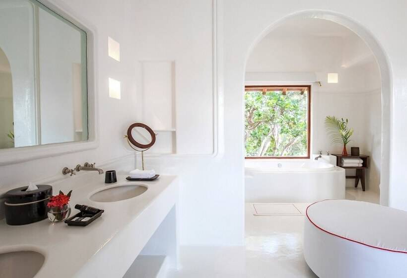 マスタースイートルーム, Esencia