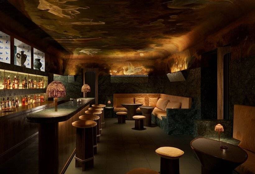 スタンダードルーム, Esencia