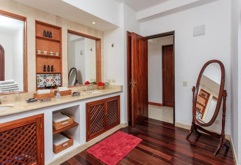 １ベッドルームアパートメント, Esencia