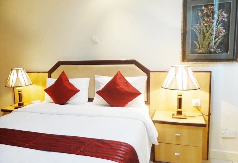 اتاق استاندارد, Mayfair