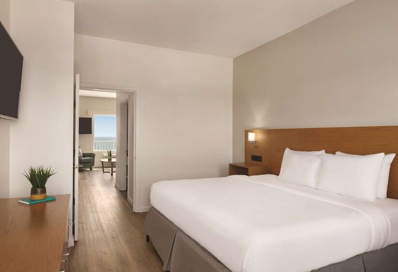 身障者適用スイートルーム, Radisson Panama City Beach  Oceanfront