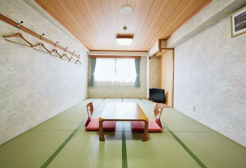 スタンダードルーム, Station Kyoto West