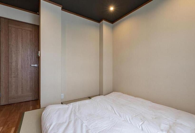 اتاق استاندارد چهار تخته, Seiki Kyoto Station