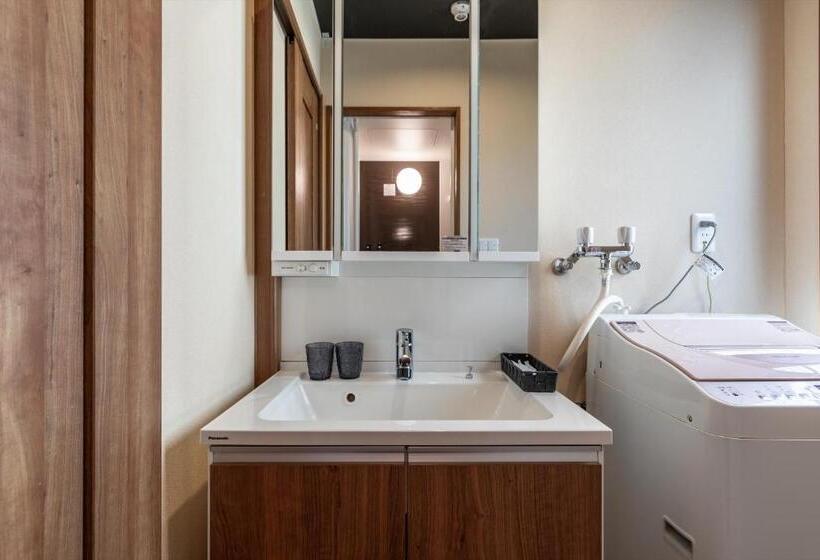 اتاق استاندارد چهار تخته, Seiki Kyoto Station