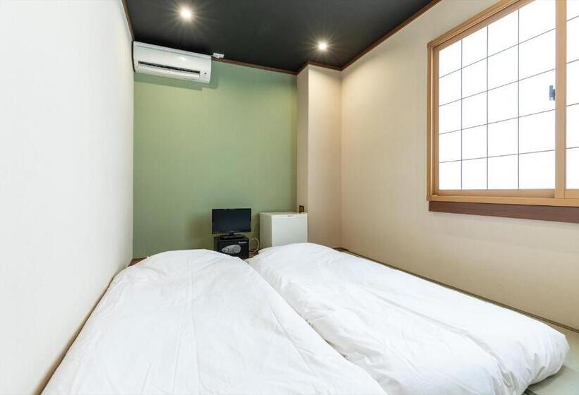 اتاق استاندارد چهار تخته, Seiki Kyoto Station