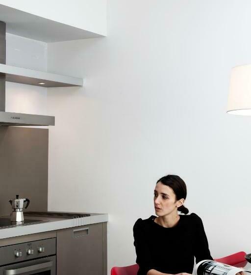 استودیوی استاندارد, Zambala Luxury Residence