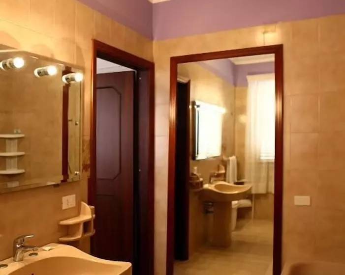 اتاق استاندارد یک نفره, B&b Il Cavaliere