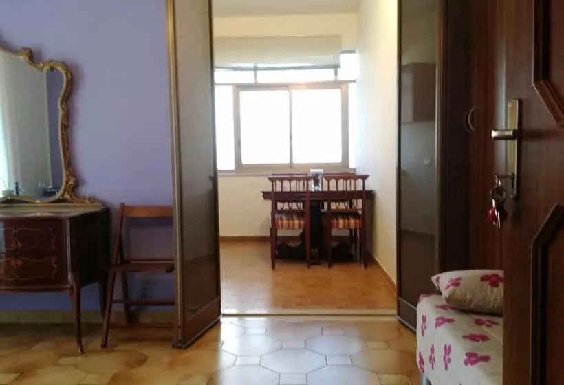 آپارتمان 1 خوابه, B&b Il Cavaliere
