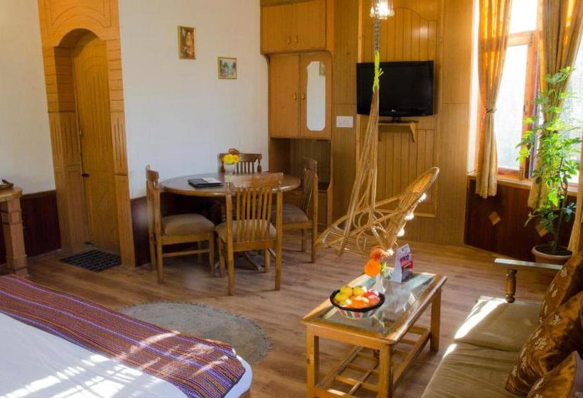 سوییت خانوادگی, Heritage Satikva Resorts