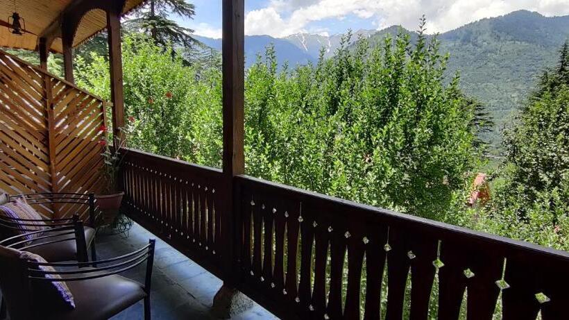 اتاق لوکس چهار تخته, Heritage Satikva Resorts