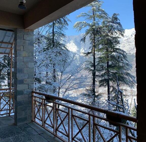 کلبه ییلاقی, Heritage Satikva Resorts