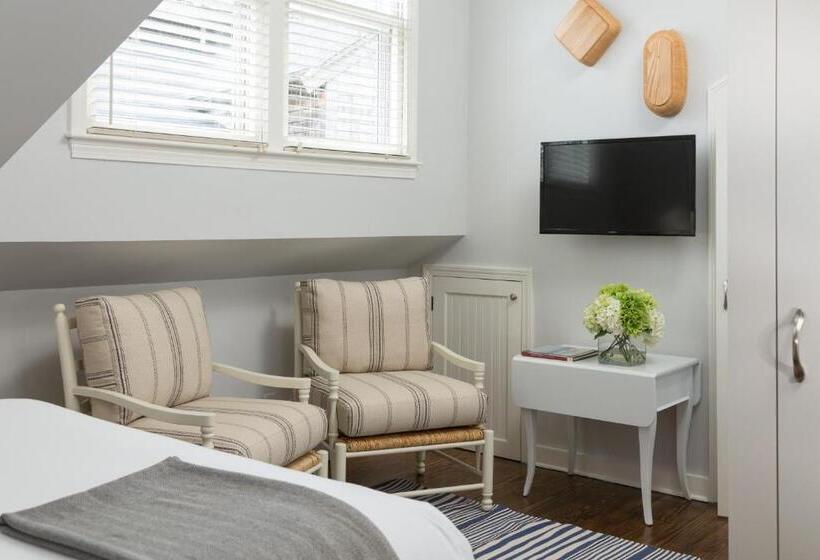 Номер Deluxe, Brass Lantern Inn