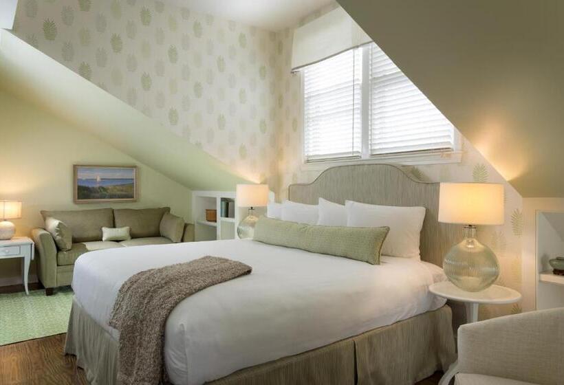 Трехместный Номер Deluxe, Brass Lantern Inn