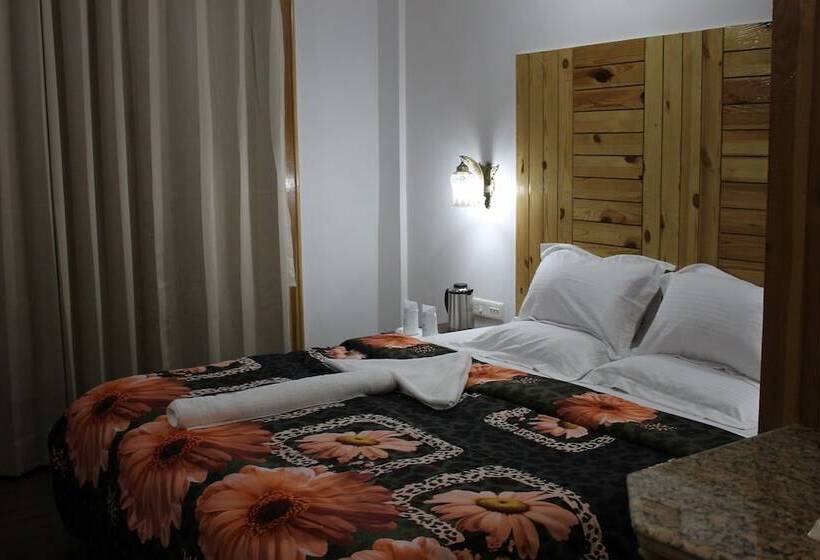 Cameră Executivă, Grand Habib