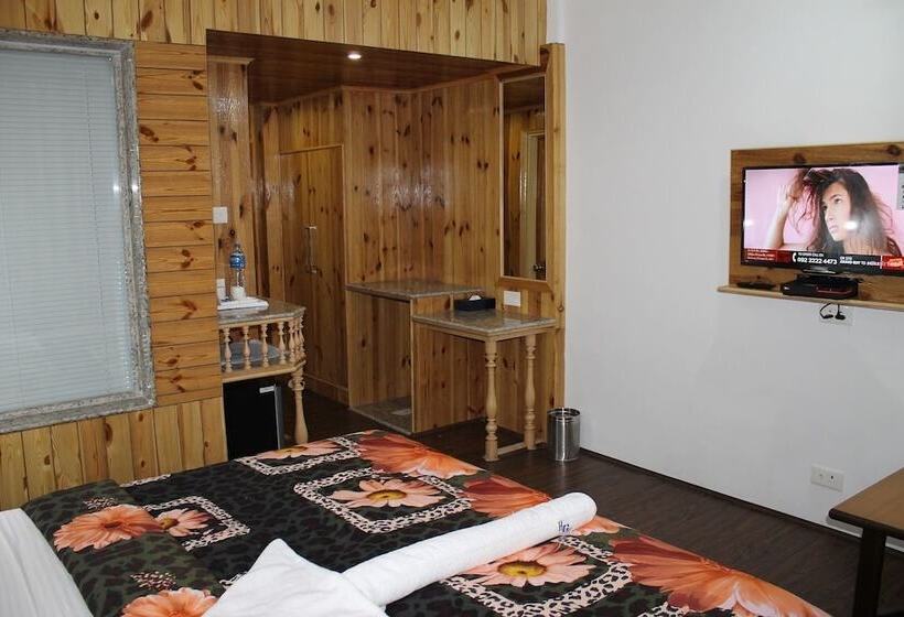 Cameră Executivă, Grand Habib