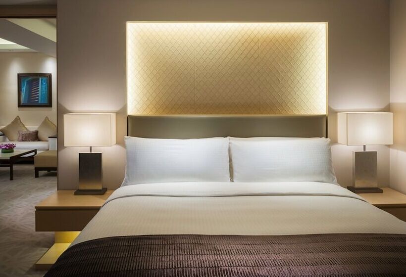 سوییت لوکس, Cordis, Foshan, Lingnan Tiandi Canton Fair Free Shuttle Bus