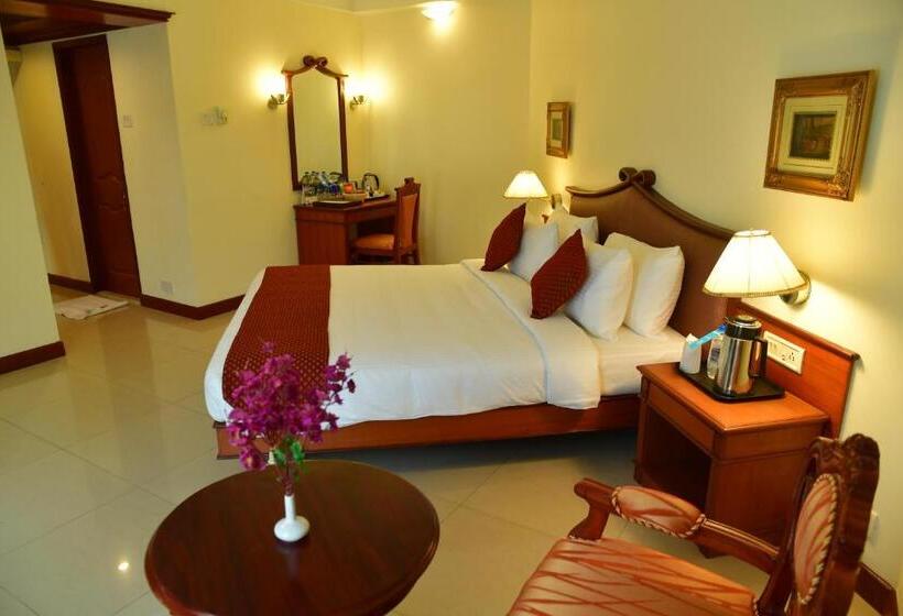 디럭스 룸 킹사이즈 침대, Maurya Rajadhani