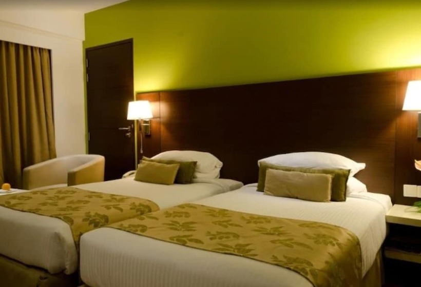 Номер Executive, Ramee Grand Hotel And Spa, Pune