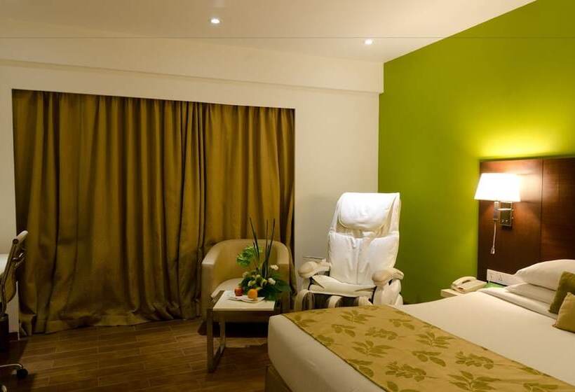 エクゼクティブルーム, Ramee Grand Hotel And Spa, Pune