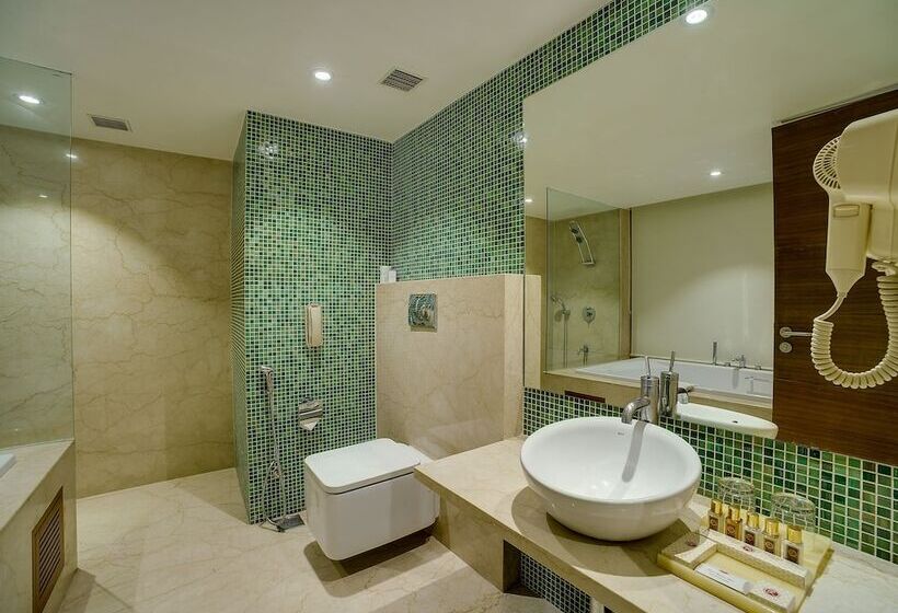 俱乐部房间, Ramee Grand Hotel And Spa, Pune