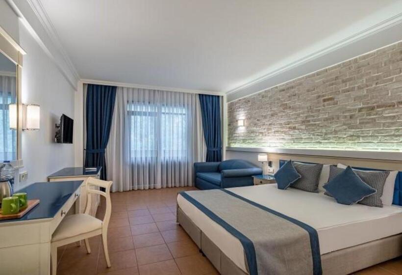 스탠다드 룸, Champion Holiday Village