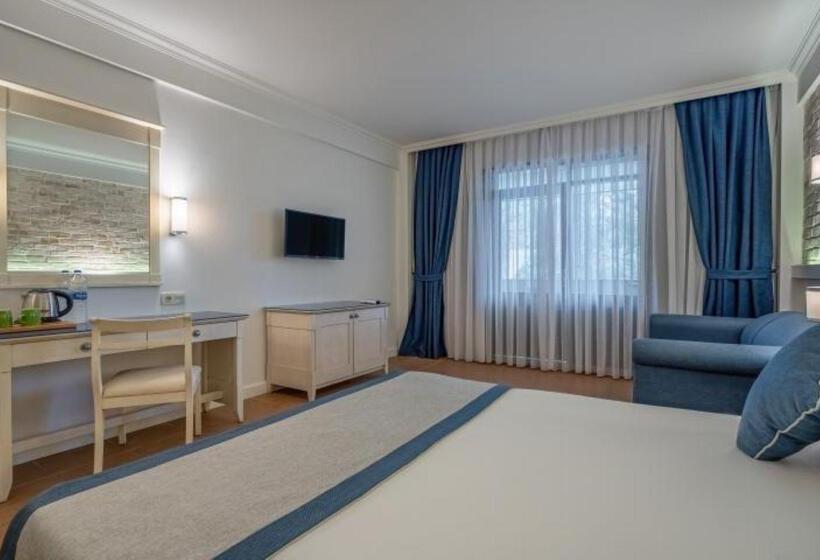 스탠다드 룸, Champion Holiday Village