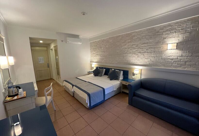 스탠다드 룸, Champion Holiday Village