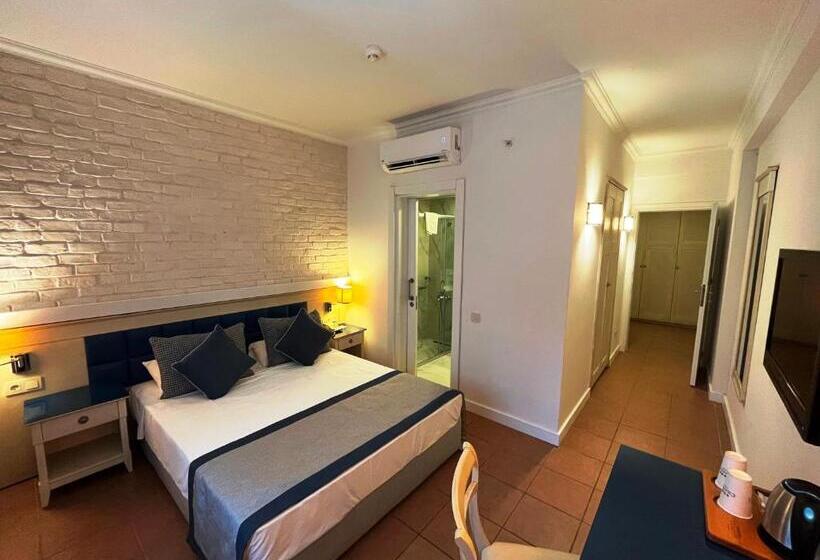 패밀리 스위트, Champion Holiday Village