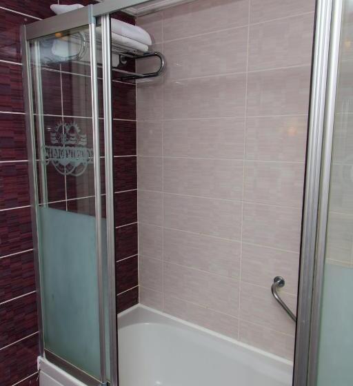 패밀리 스위트, Champion Holiday Village