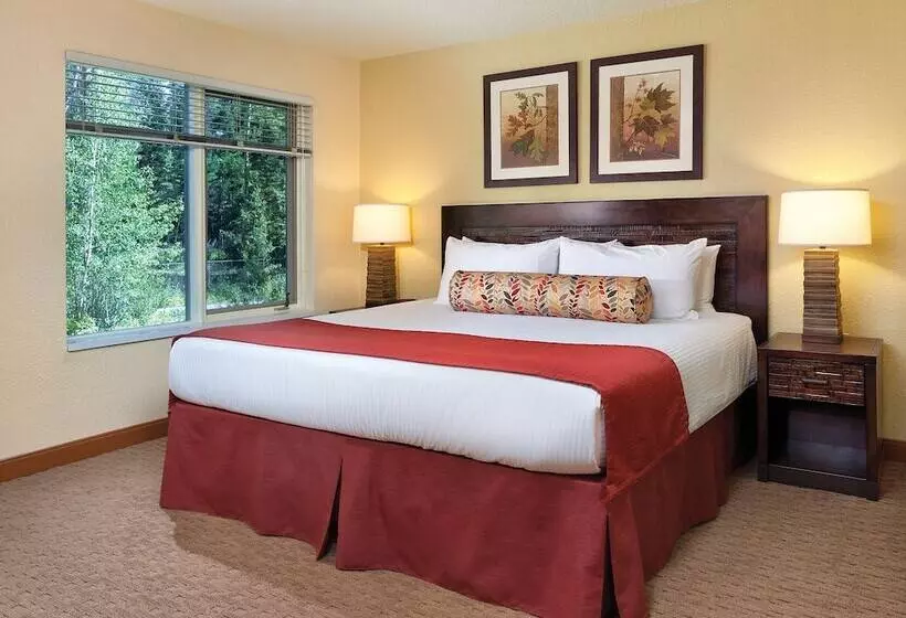 استودیوی استاندارد, Worldmark Canmore Banff