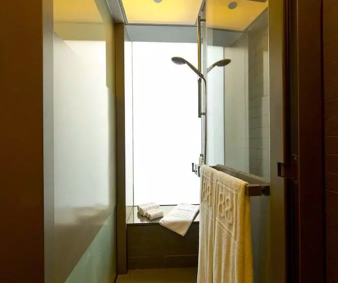 اتاق سوپریور, Wanchai 88