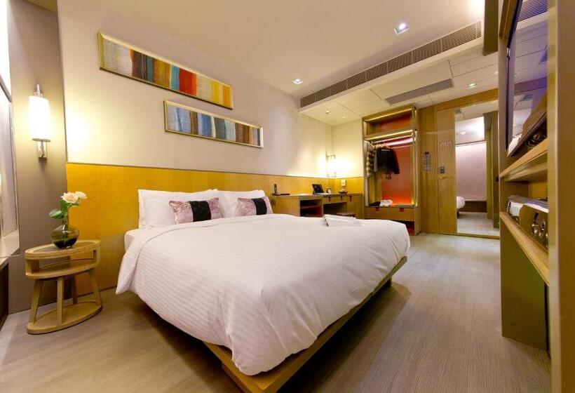 اتاق سوپریور, Wanchai 88