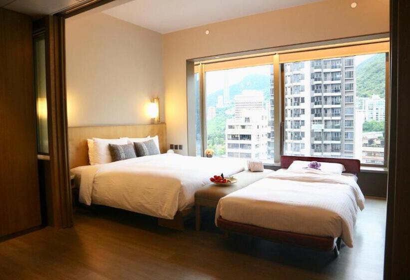 اتاق خانوادگی, Wanchai 88