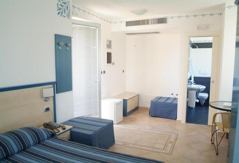 ガーデンビューのスタンダードバンガロー, Grand Hotel Dei Cavalieri