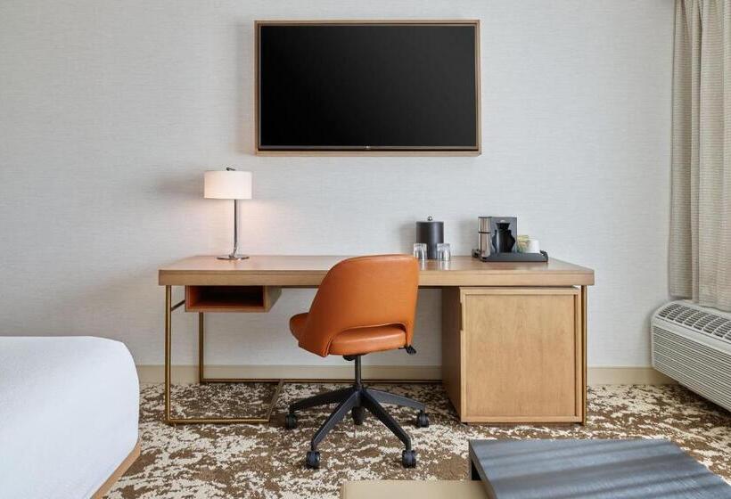 חדר סטנדרט נוף לבריכה, Courtyard By Marriott Los Angeles Pasadena Old Town